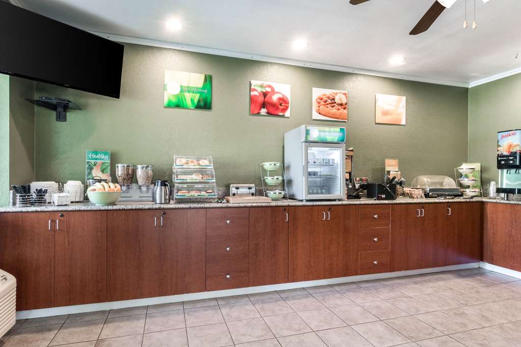 Quality Inn & Suites Bainbridge Island - photo 48