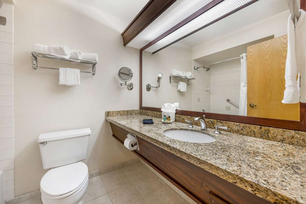 Best Western Plus Mill Creek Inn - photo 29