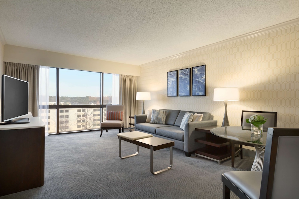 Hilton Greenville - photo 21