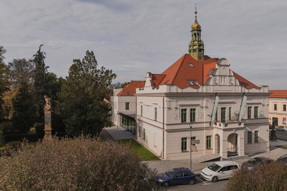 Villa Fitz — 4-Star Luxury Hotel in Rokycany, Czech Republic
