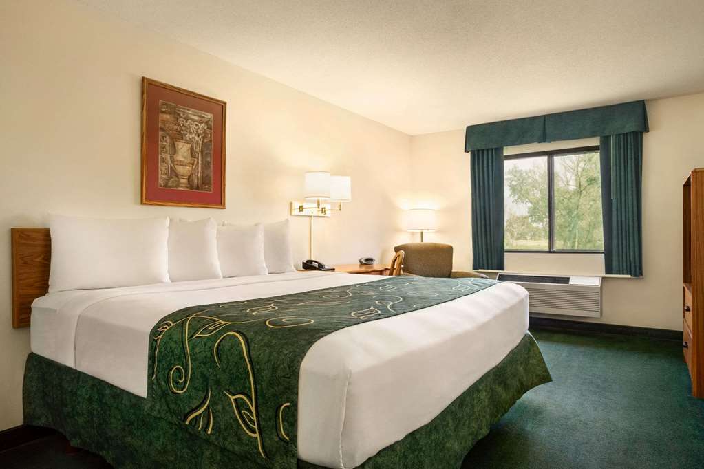 Travelodge by Wyndham Morrill - photo 11