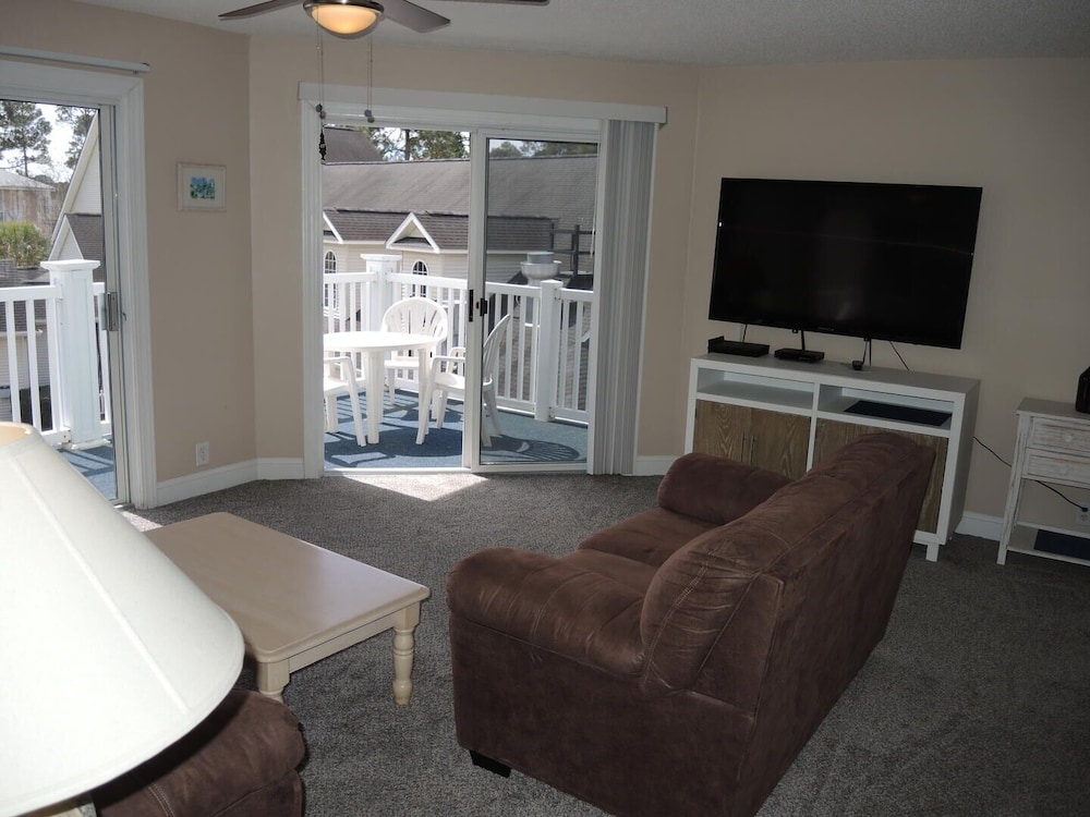 Brunswick Plantation Golf Resort Condo 1509M Close to Beach in Calabash by RedAwning - photo 9