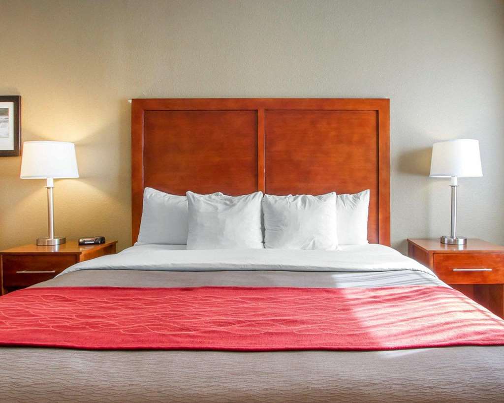 Comfort Inn Bolivar - photo 11
