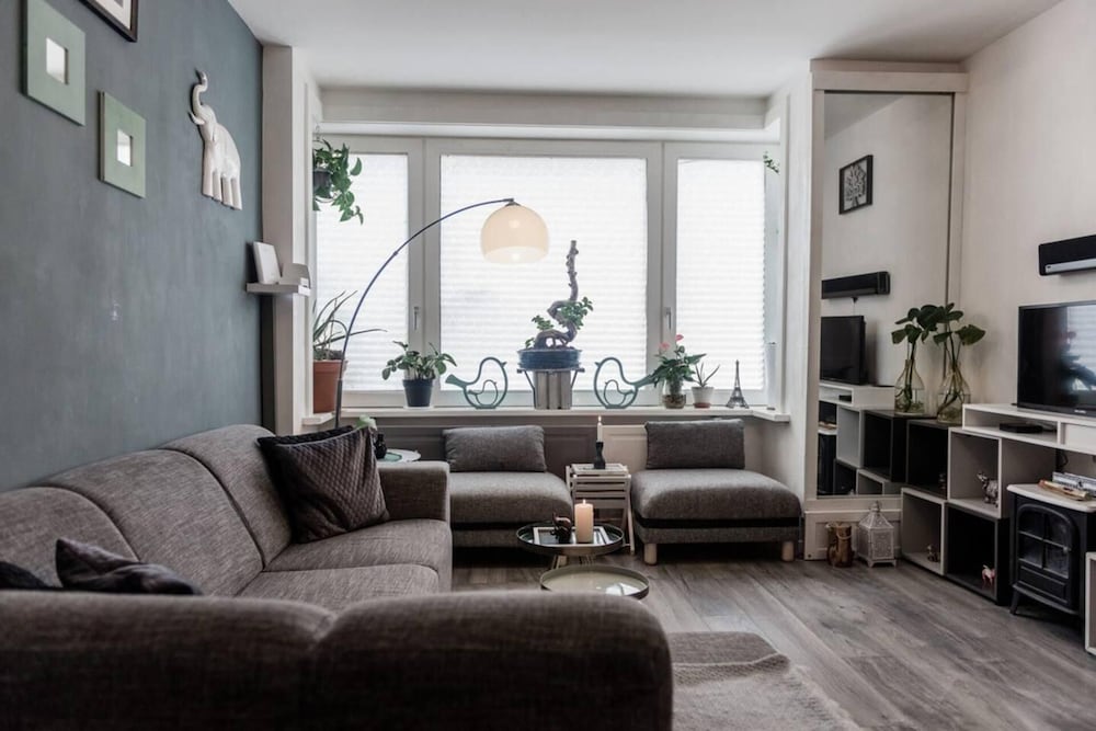 Nice 2 double Bed in sunny House in Amsterdam west — 4-Star Luxury Hotel in Amsterdam, Netherlands
