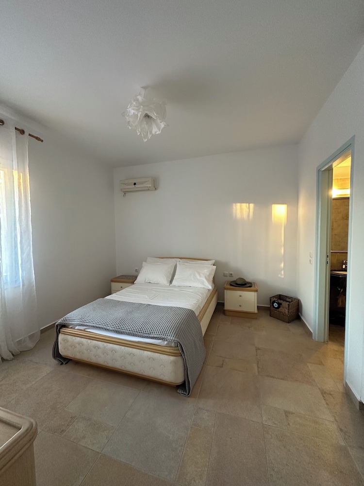 Milos AquaBliss Beachfront Villa — Milos — photo 5