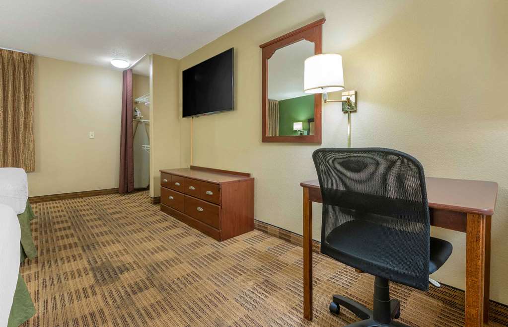 Extended Stay America Suites Chicago Schaumburg I90 - photo 24