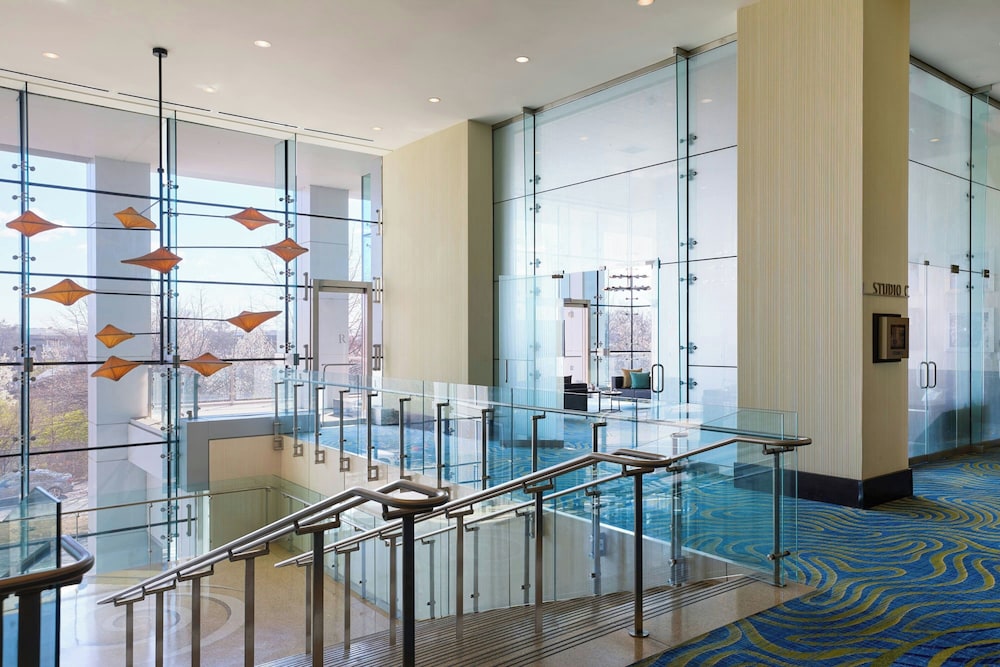 Renaissance Arlington Capital View Hotel - photo 49