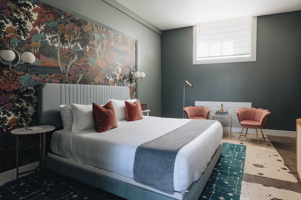 The Bellwether Hotel — Louisville