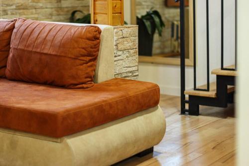 Cosy Central 2 BR Apartment By Wehost