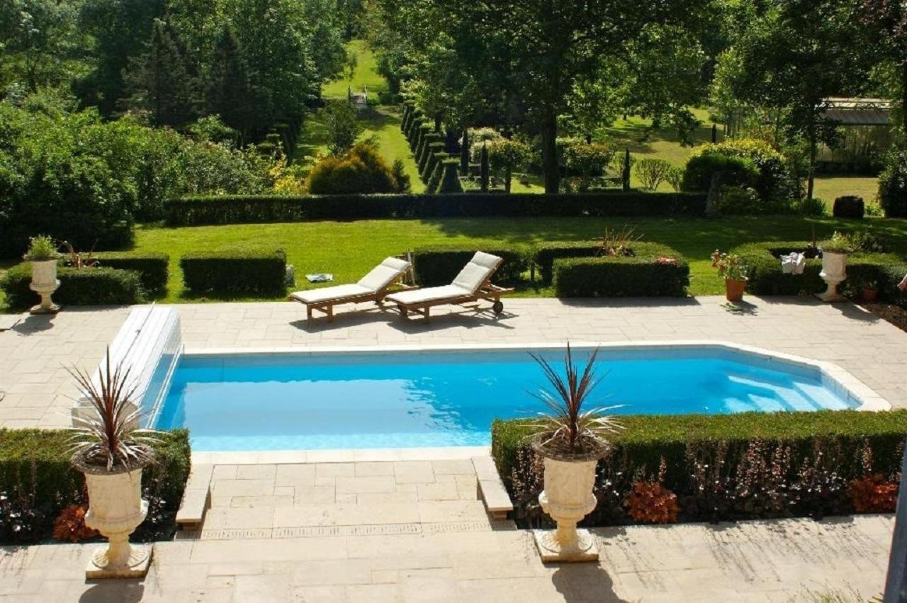 Le Charme - carbon neutral hotel in Unknown City