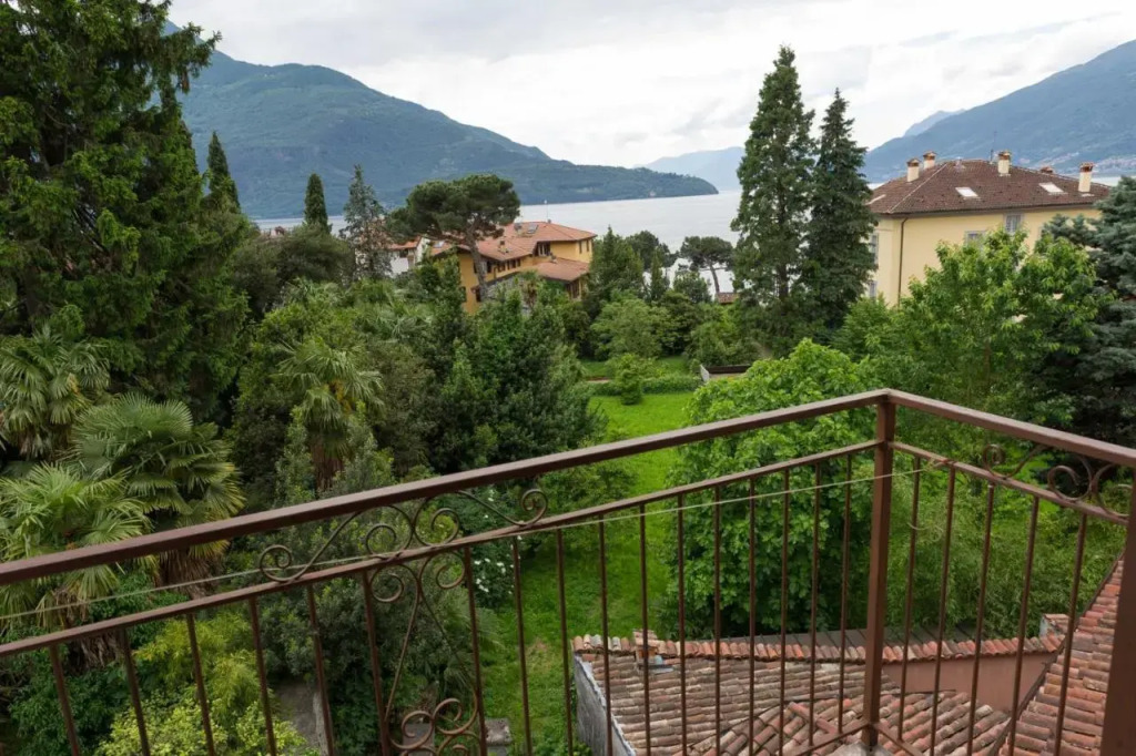 Casa Posta 3 — 4-Star Luxury Hotel in Domaso, Italy