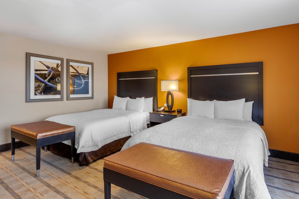 Hampton Inn & Suites Columbus - photo 10