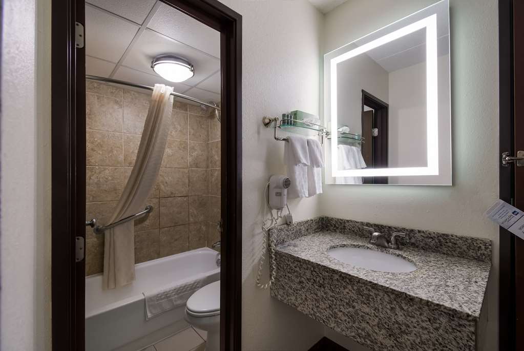 Best Western Bemidji - photo 17
