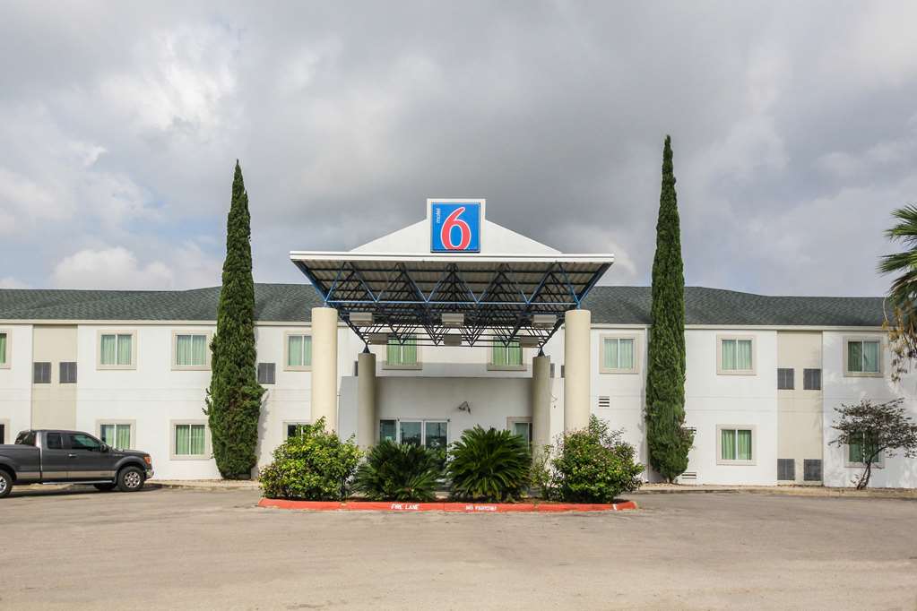 Motel 6 New Braunfels - featured photo