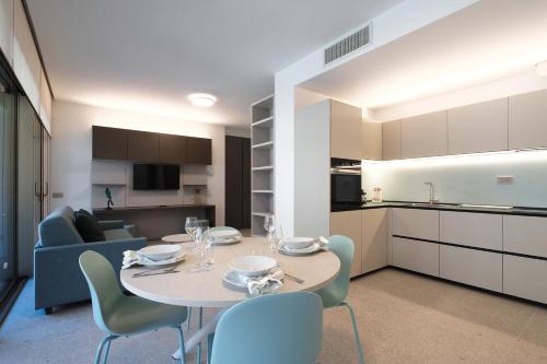 Cenisio New Cozy Apartment — 4-Star Luxury Hotel in Milan, Italy