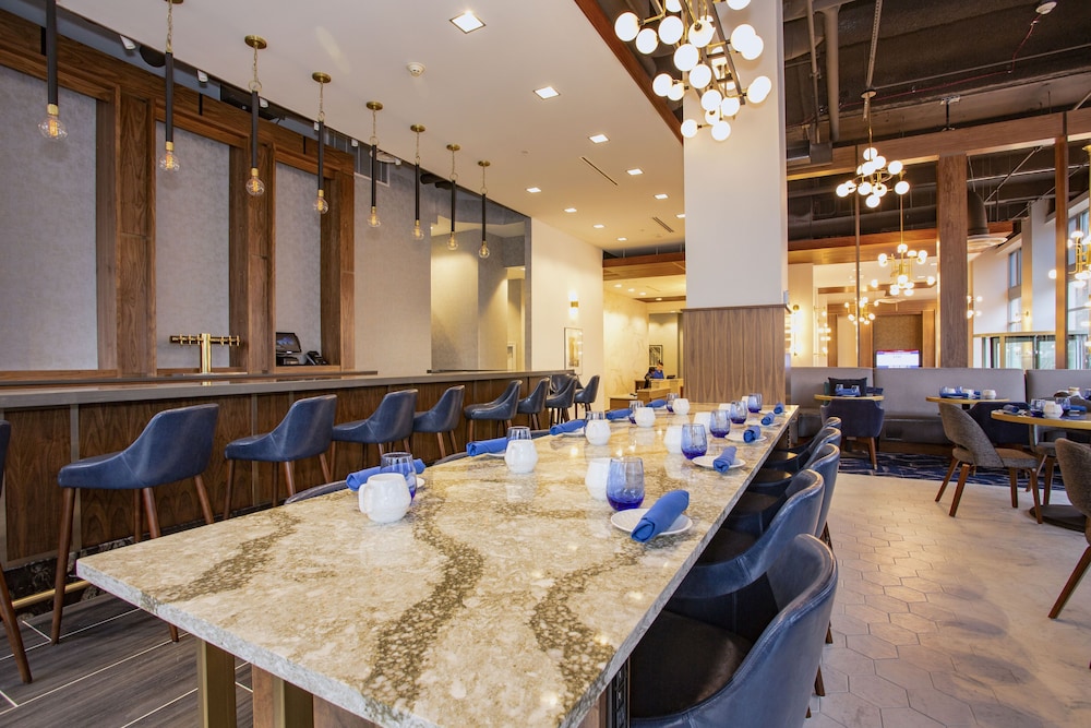 Blu Tique Hotel - photo 22