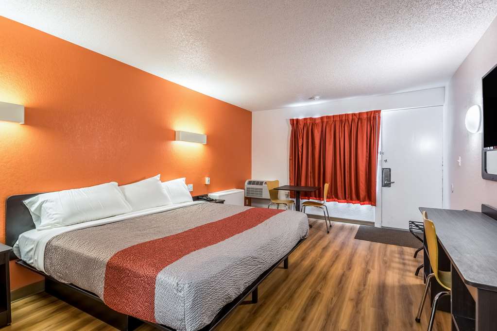 Motel 6 Schenectady NY - photo 6