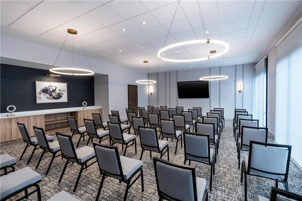 Hyatt Place Eagle Pass - photo 18