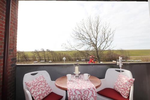 Haus Övern Diek Wohnung 3 — 4-Star Luxury Hotel in Busum, Germany