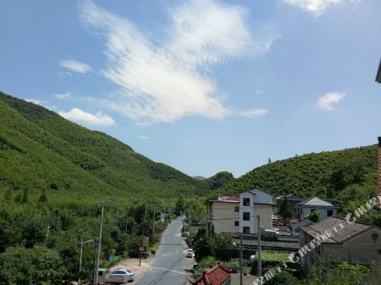 jinyiLnn - carbon neutral hotel in Deqing