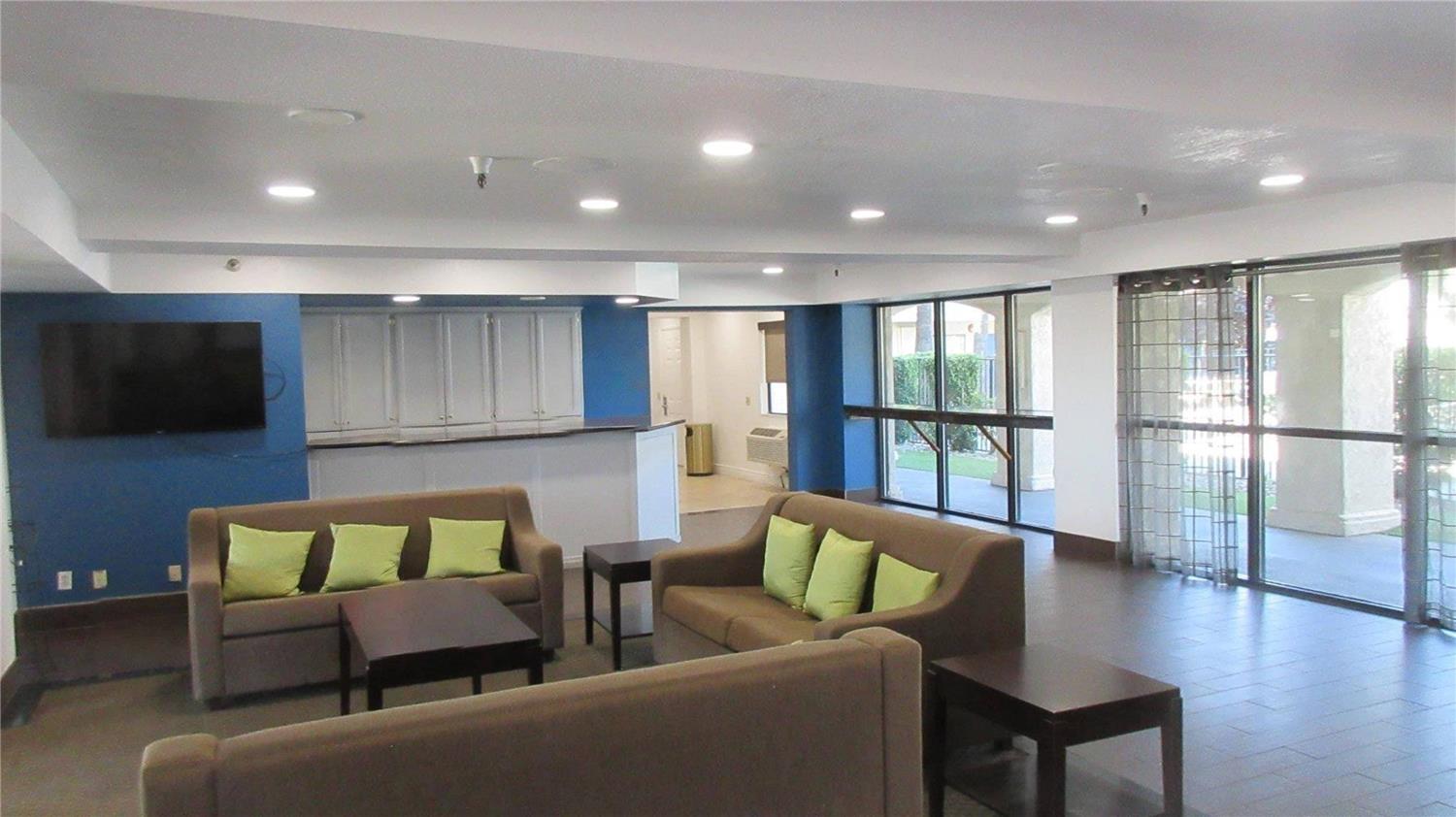 Rancho Cordova Inn - photo 13