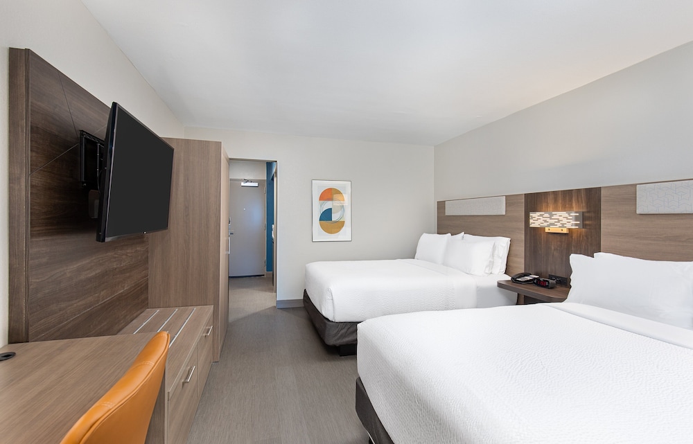 Holiday Inn Express Atlanta Airport North by IHG - photo 8