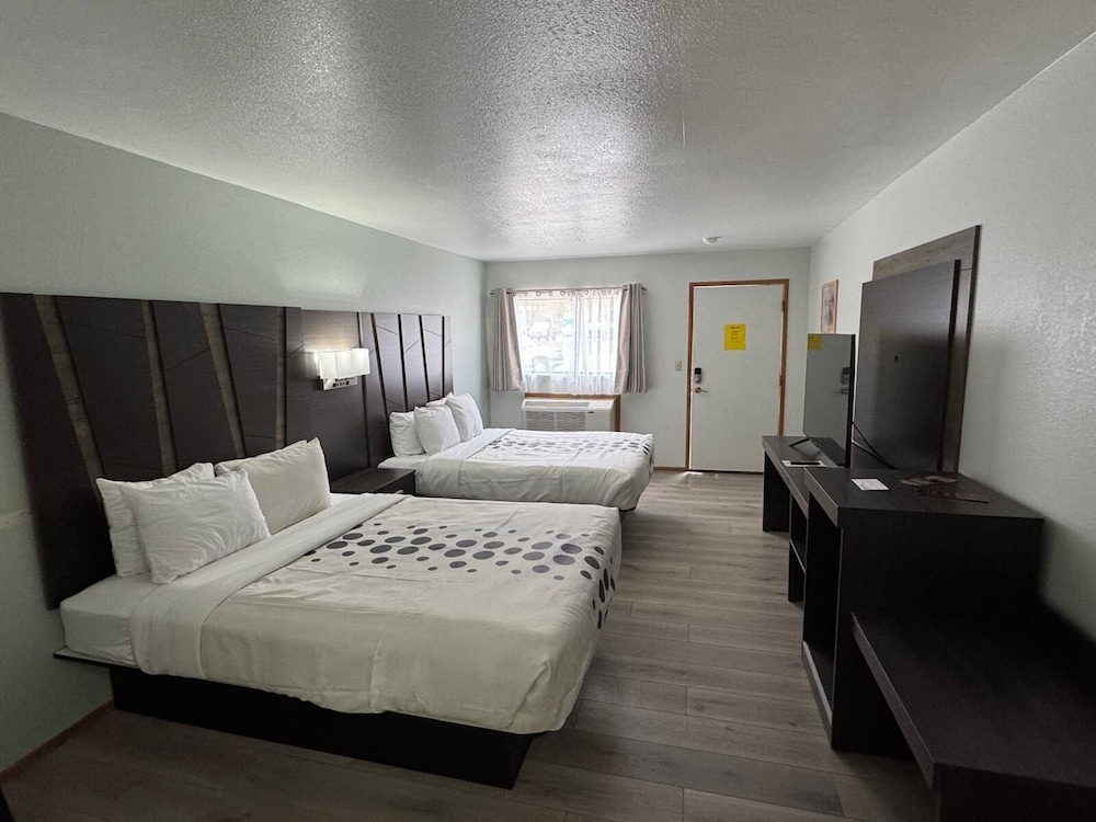 Hotel 191 Moab - photo 20