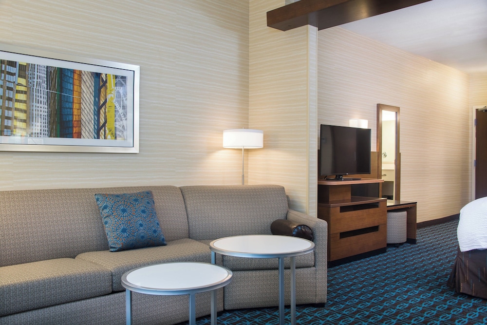 Fairfield by Marriott Inn & Suites Dayton Downtown - photo 9