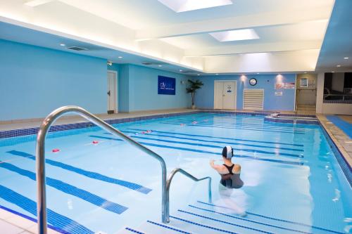 City Hotel — Derry