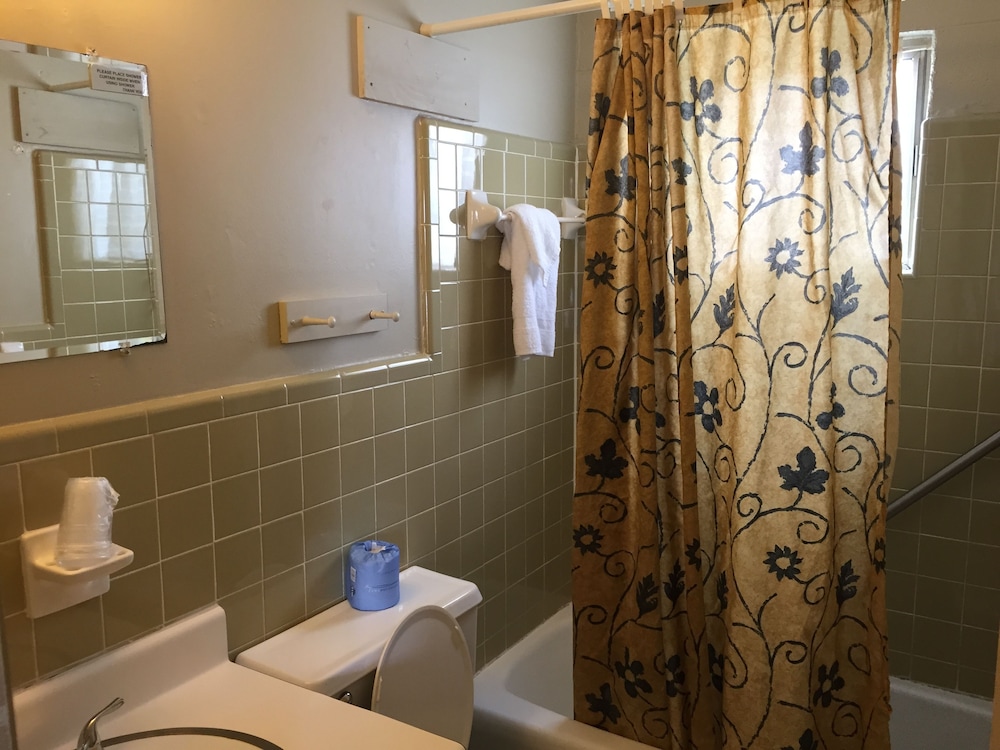 High Tide Motel - photo 23