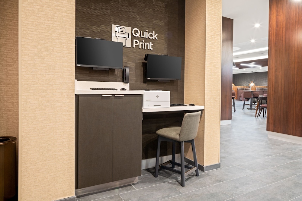 Courtyard by Marriott Houston Northeast - photo 20