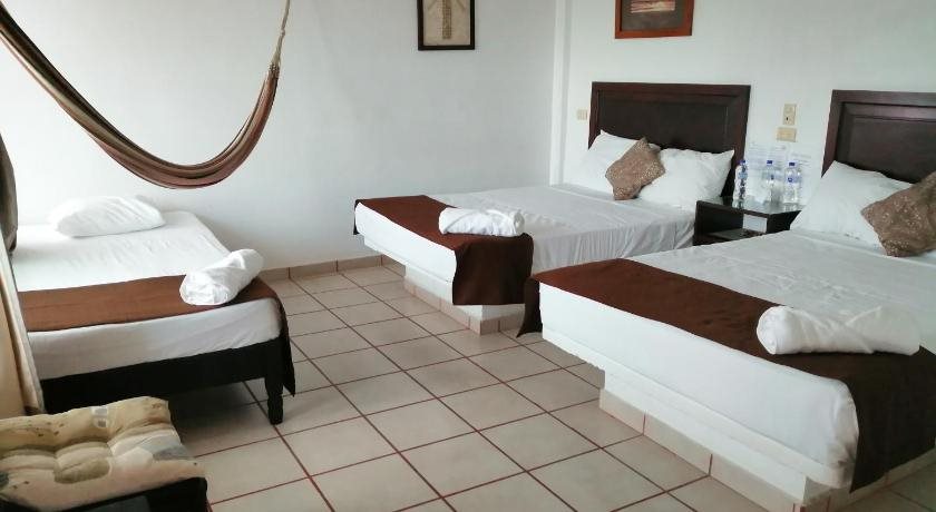 Hotel Arrecife Chachalacas — Playa De Chachalacas — photo 4