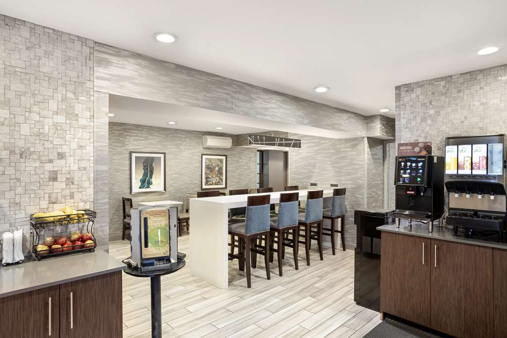 Best Western Plus Fairfield Hotel - photo 8