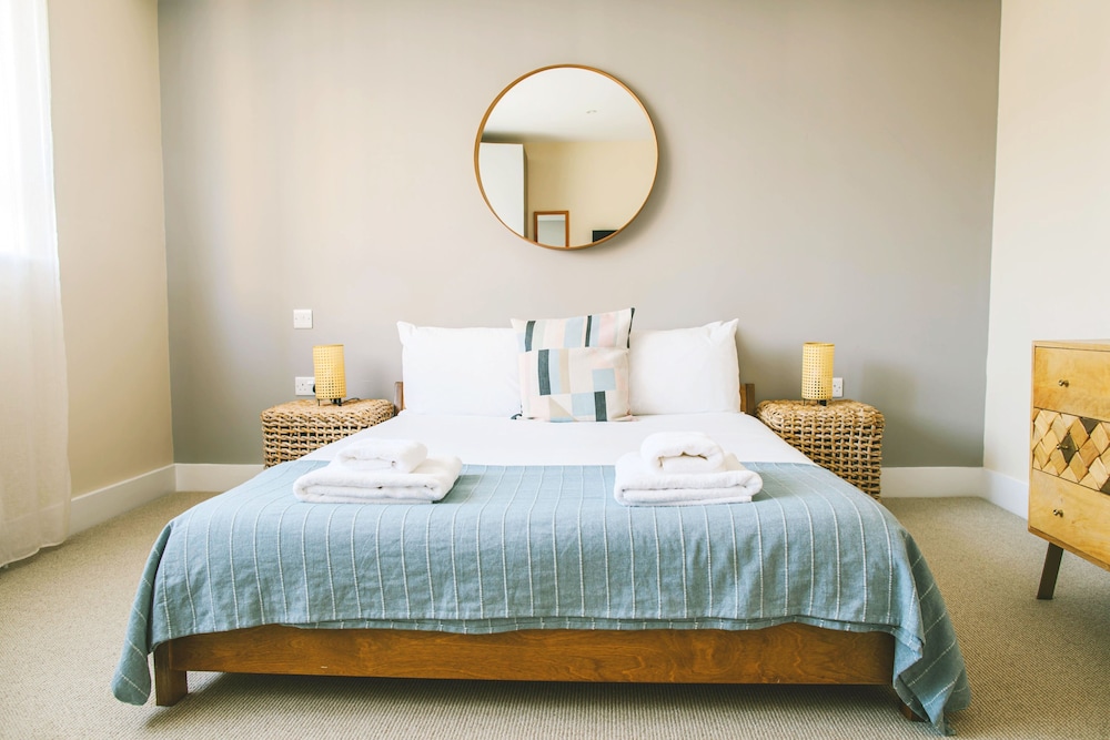 Accomodo London South Kensington Elegant 3 Bedroom Apartments near Museums — 4-Star Luxury Hotel in London, United Kingdom