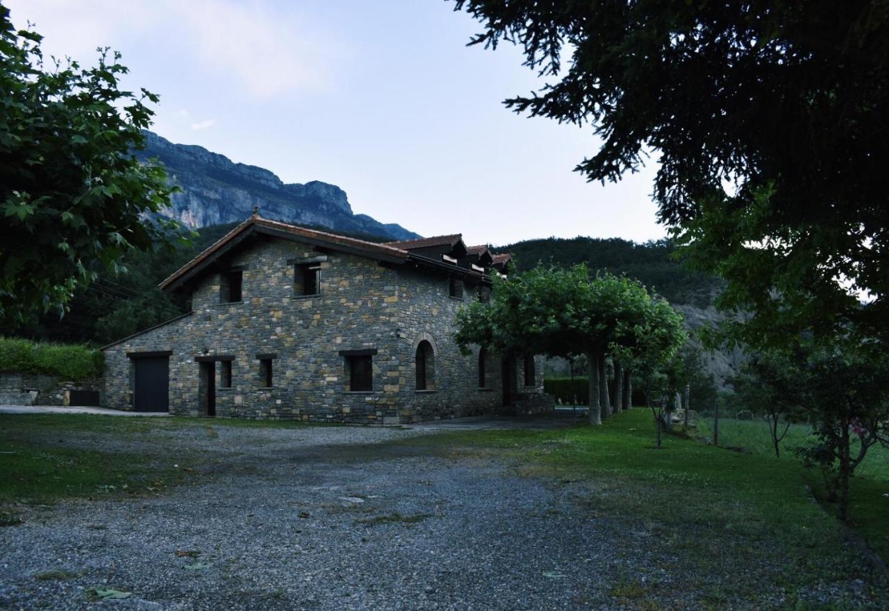 Casa Rural Don Fernando — 4-Star Luxury Hotel in Los Molinos, Spain