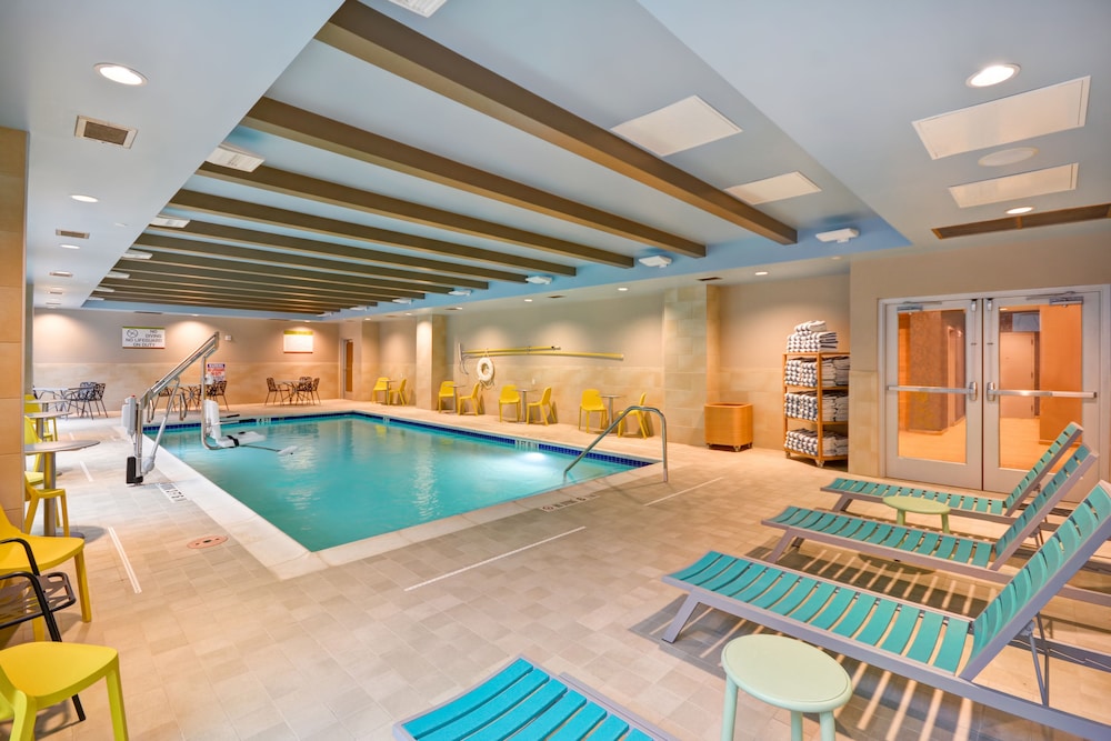 Home2 Suites by Hilton at the Galleria - photo 16