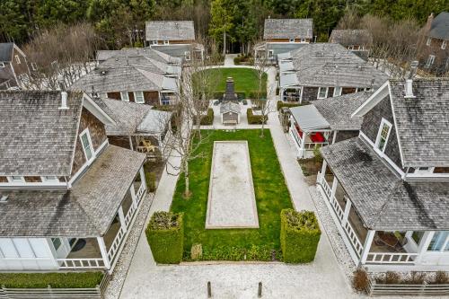 Siren Song by Seabrook Hospitality in Huntington Beach, United States