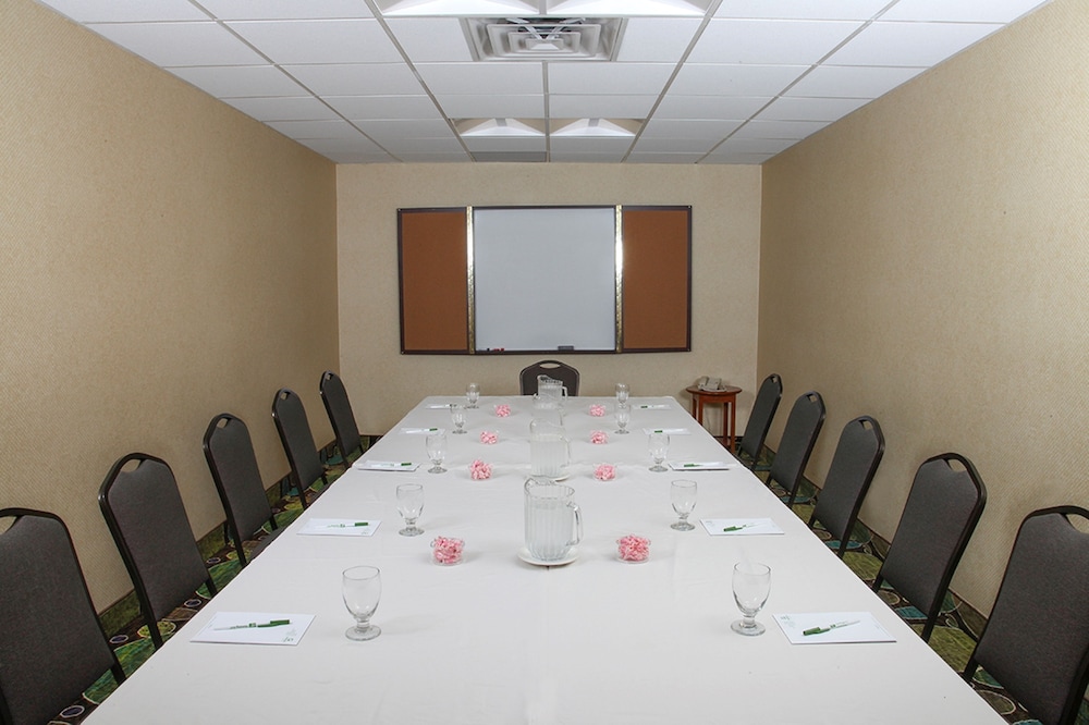 Holiday Inn Westbury Long Island by IHG - photo 37