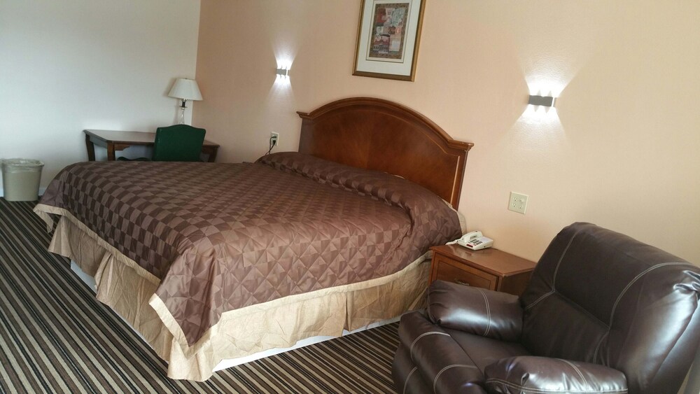 Denver City Motel - photo 10