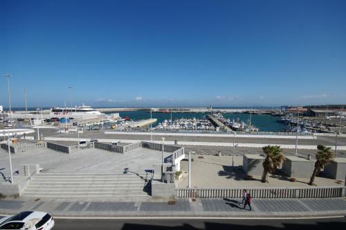 Livingtarifa Apartamento El Puerto — 4-Star Luxury Hotel in Tarifa, Spain