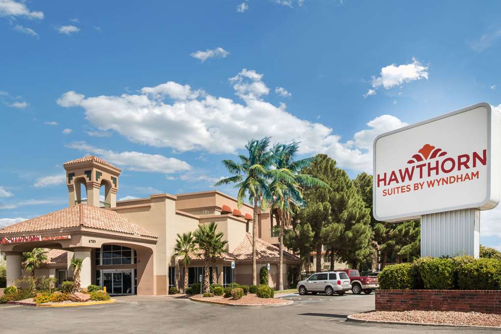 Hawthorn Extended Stay by Wyndham El Paso in El Paso, United States