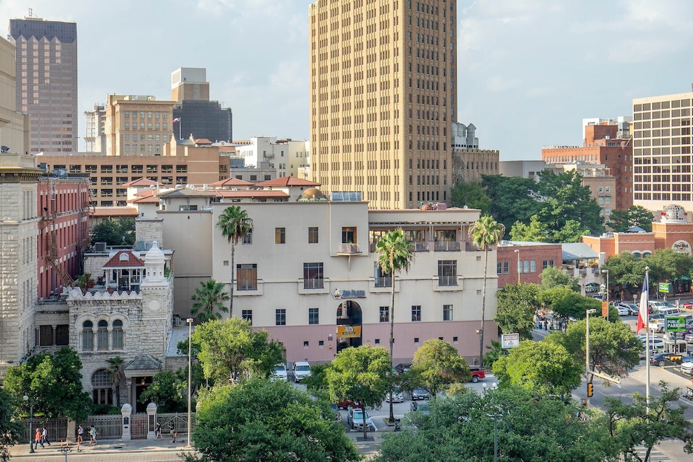 The Westin Riverwalk San Antonio - photo 7