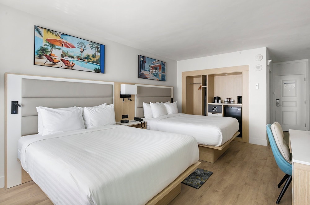 Ocean Sky Hotel and Resort - photo 20