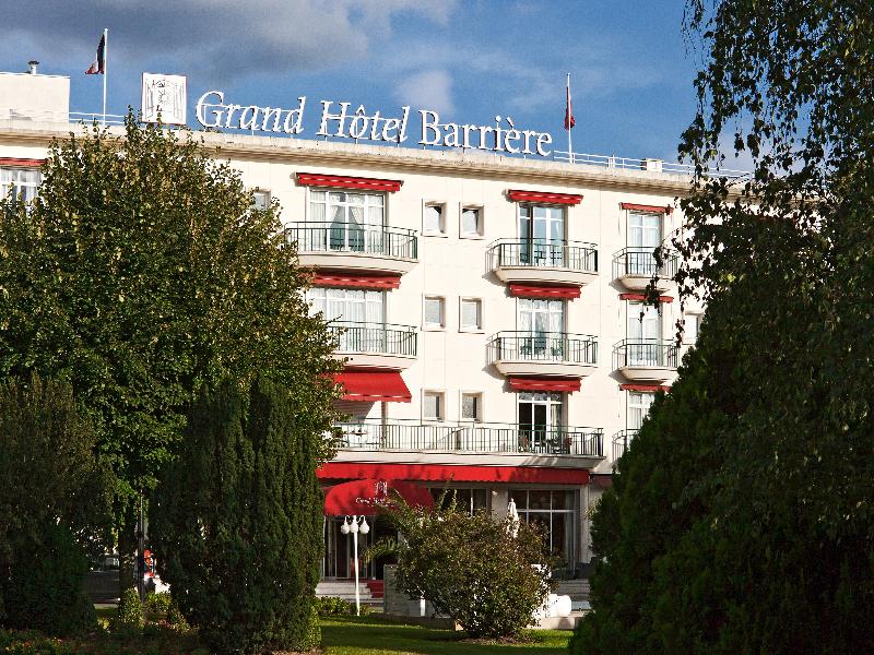 Hôtel Barrière Le Grand Hôtel — hotel in Enghien-Les-Bains