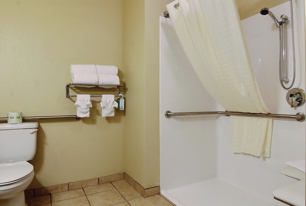 Cobblestone Inn & Suites Linton - photo 24