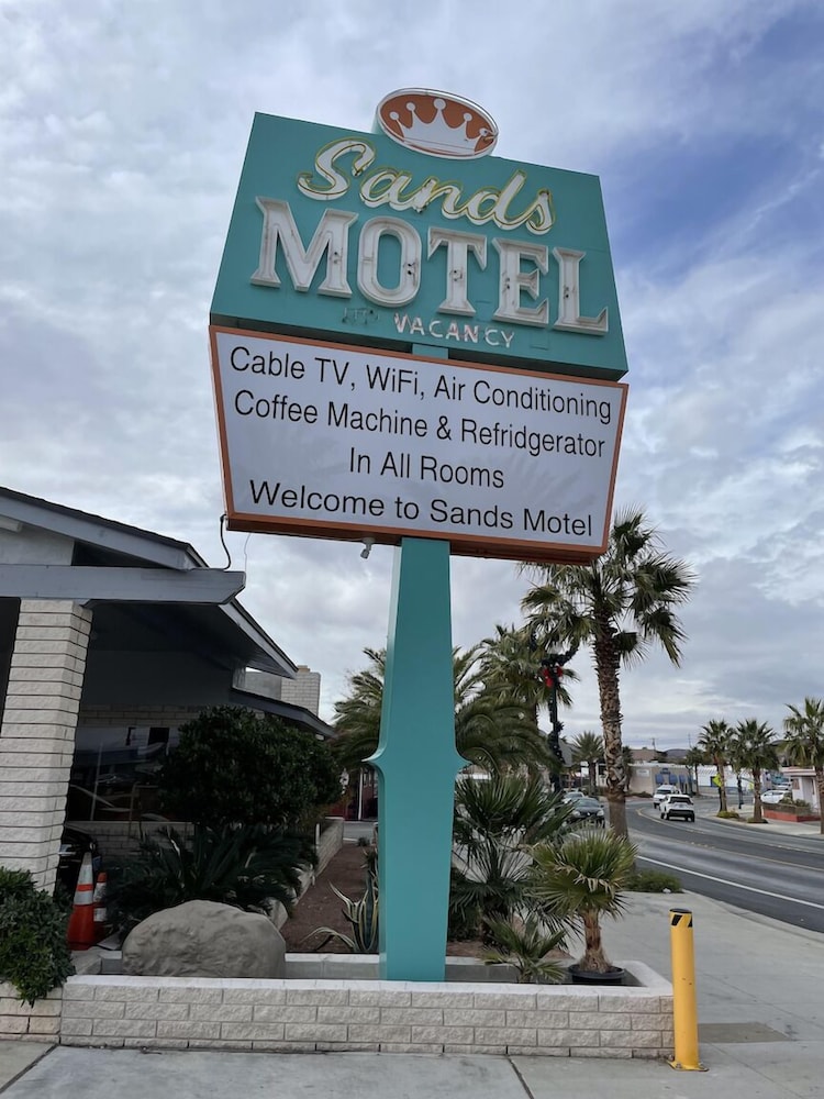 The Sands Motel - photo 25