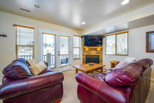 Bigfoot’s Alpine Retreat in Eden, United States