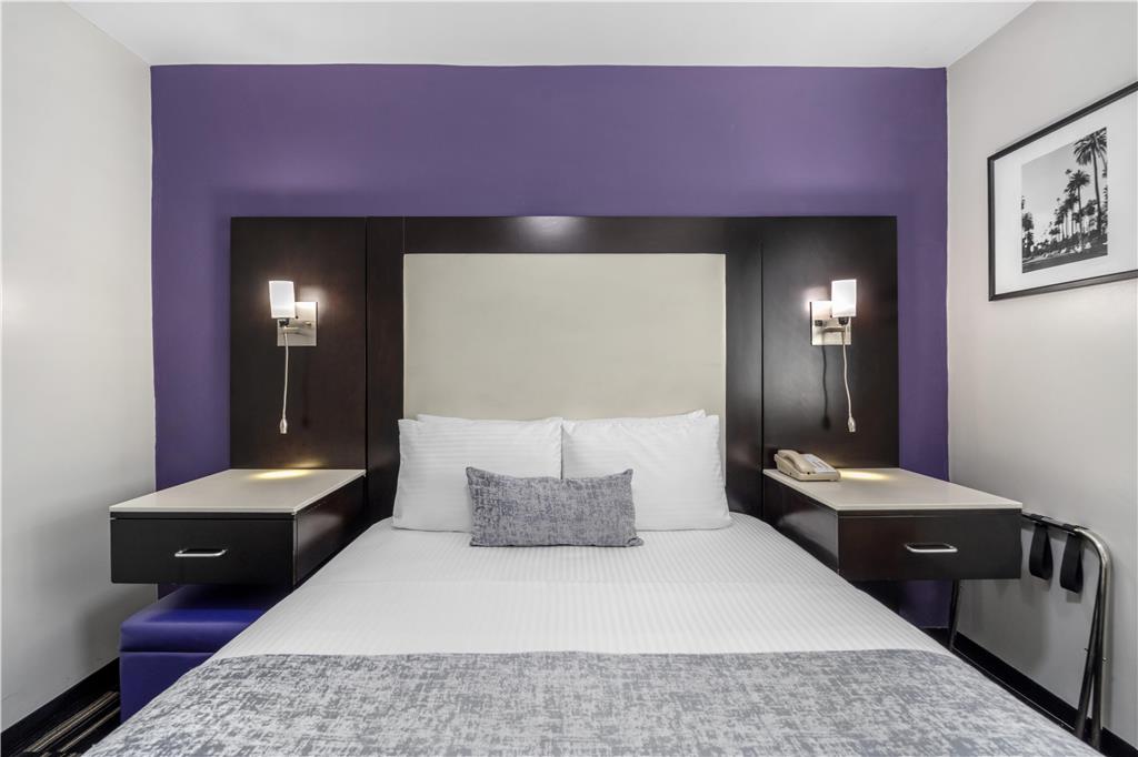 SureStay Hotel by Best Western Beverly Hills West LA - photo 30