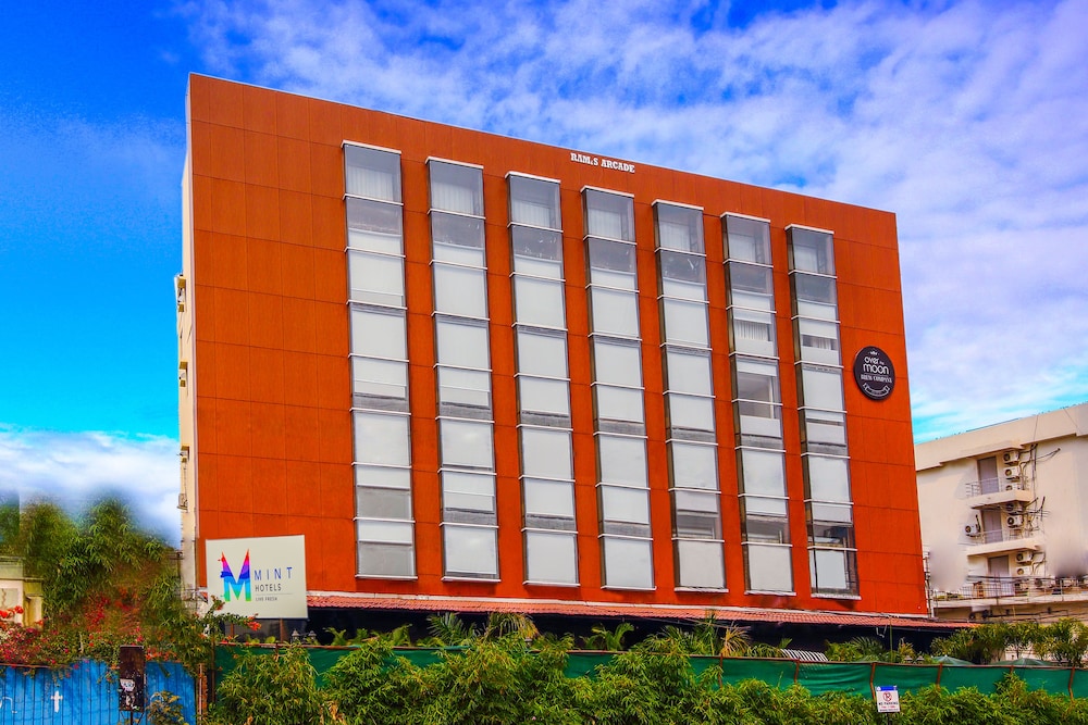 Hotel Mint Otm - last minute hotel in Hyderabad