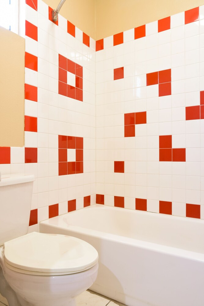Covina Motel - photo 19